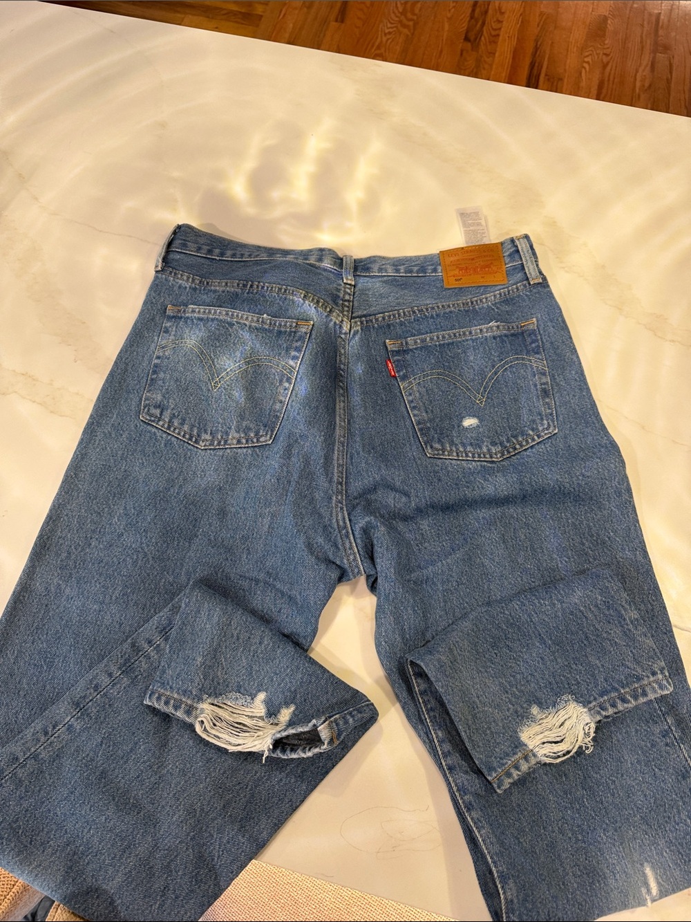 Levi's Men's Blue Distressed Straight Jeans